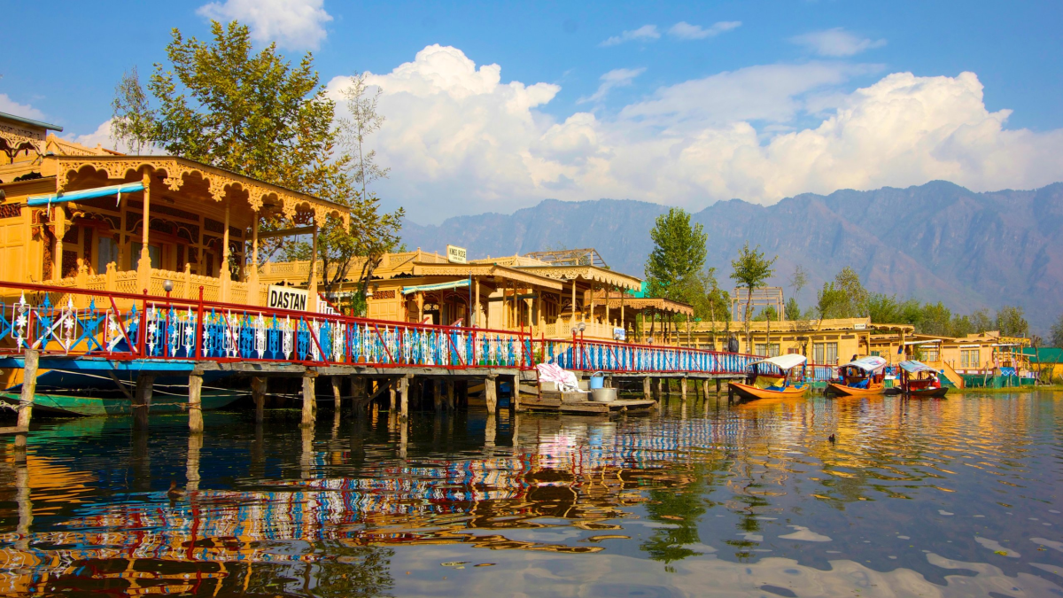 Srinagar – Sonmarg - Gulmarg & Pahalgam Tour Package