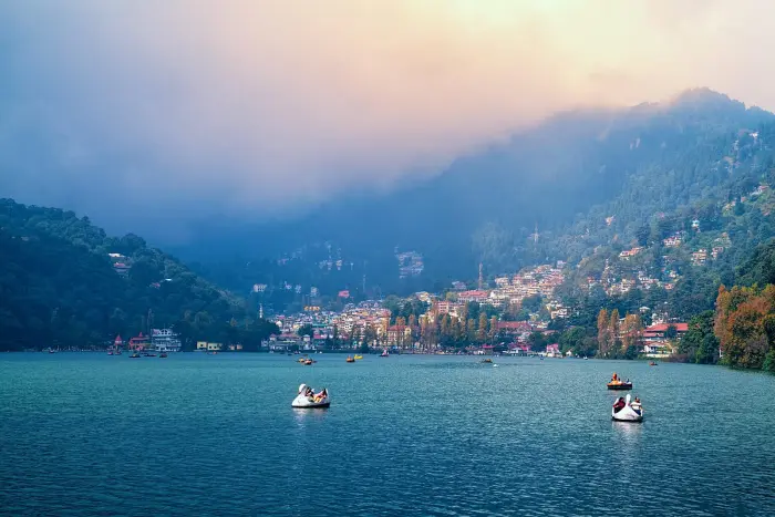 4 Nights Package to Kainchi Dham, Mukteshwar, Nainital, Bhimtal, Jim Corbett