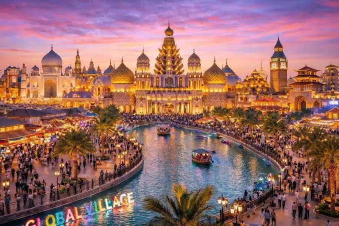 4 Night Dubai Romantic Escape Package - Free Love Boat Tour