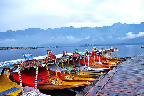 6-Day Kashmir Tour: Srinagar, Gulmarg, Pahalgam, Sonmarg & Doodhpatri
