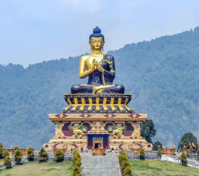 Breathless Whiteout Tour to Gangtok Lachen and Lachung