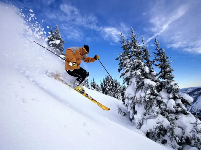 Shimla & Manali Tour Package by Volvo