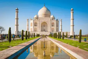 Delhi & Agra 3Nights/4Days Honeymoon Package
