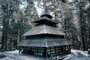 Shimla & Manali Tour Package by Volvo