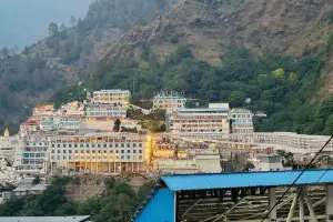 5 Nights 6 Days Mata Vaishno Devi with Kashmir