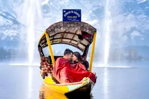 Kashmir Honeymoon Package 05 Nights 06 Days