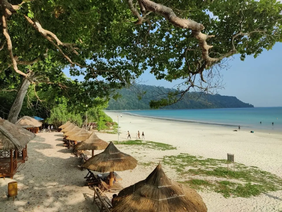 Discover Family Tour of Andaman for 5 Nights 6 Days